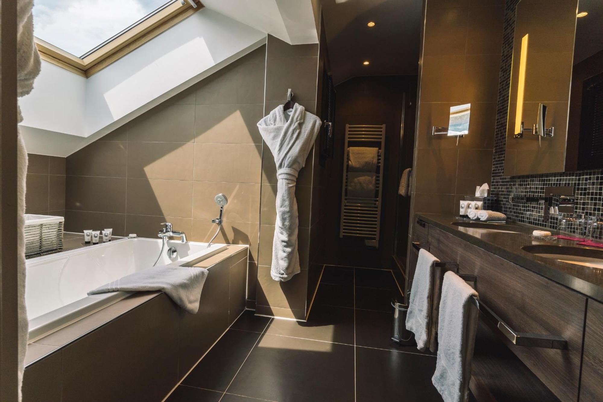 Hotel Le Savoy เมรีเบล ห้อง รูปภาพ