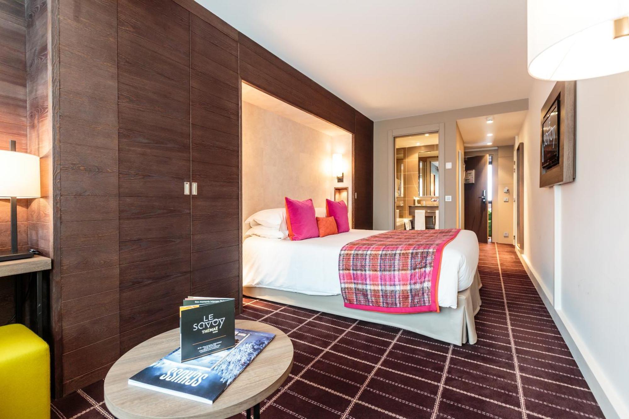 Hotel Le Savoy เมรีเบล ภายนอก รูปภาพ