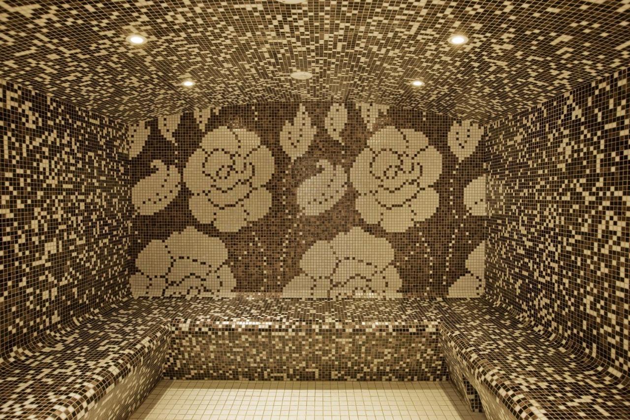 Hotel Le Savoy เมรีเบล ภายนอก รูปภาพ